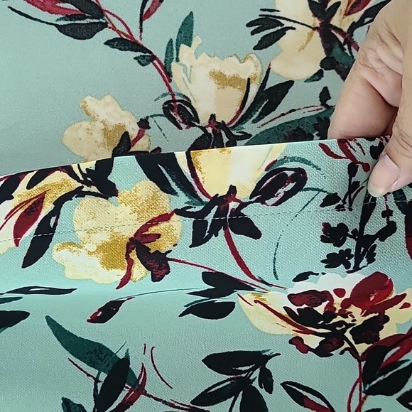 EVRI Women's Green Floral Open Kimono - Size 0X - Picture 3 of 11